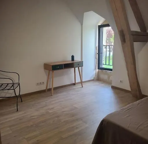 Дом отдыха Maison Dans Ancien Corps De Ferme *